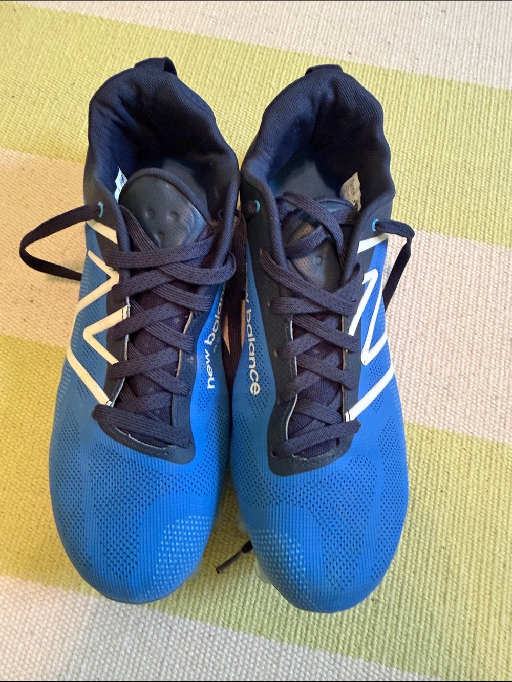 New Balance Men's FreezeLX V4 Low Lacrosse Cleats, Sky Blue/Polar Blue - Picture 3 of 5